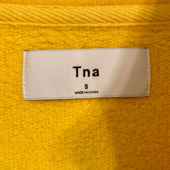 TNA Perfect 1/4 Zip - Picture 2 of 3